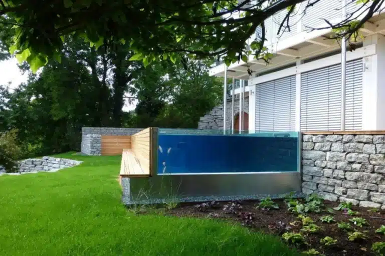 Private-Spa-Schwimmbecken-Garten