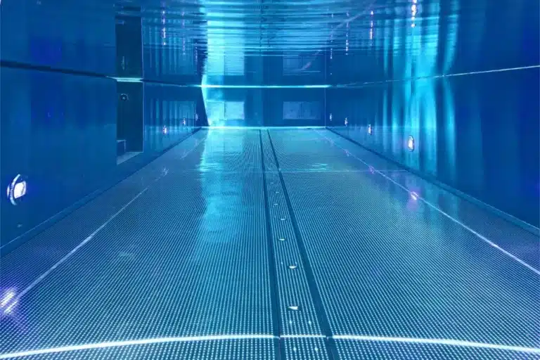 Private-Spa-Swimmingpool-Edelstahl